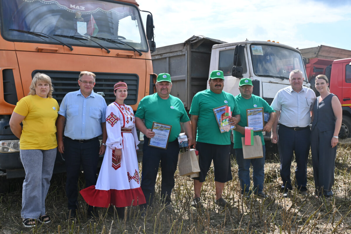 Первых тысячников Кличевского района наградили на минувшей неделе