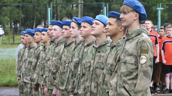 «Патриотизм. Молодёжь. Спорт»: в Кличевском колледже прошёл одноимённый спортивный фестиваль