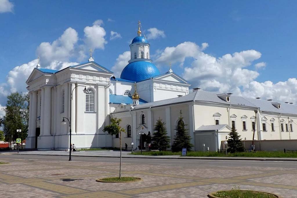 Ветераны в пути: туризм, патриотизм и духовная сила